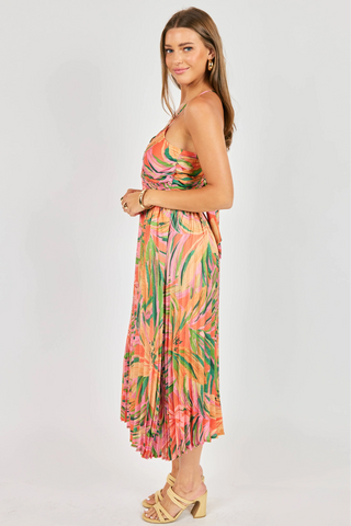 SADIE & SAGE SUNSET RIDGE PLEATED MIDI DRESS