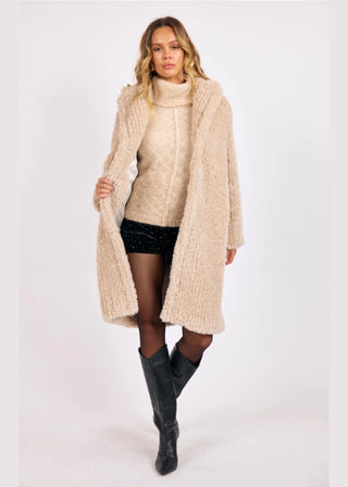 Rendezvous Wubby Fur Collar Coat
