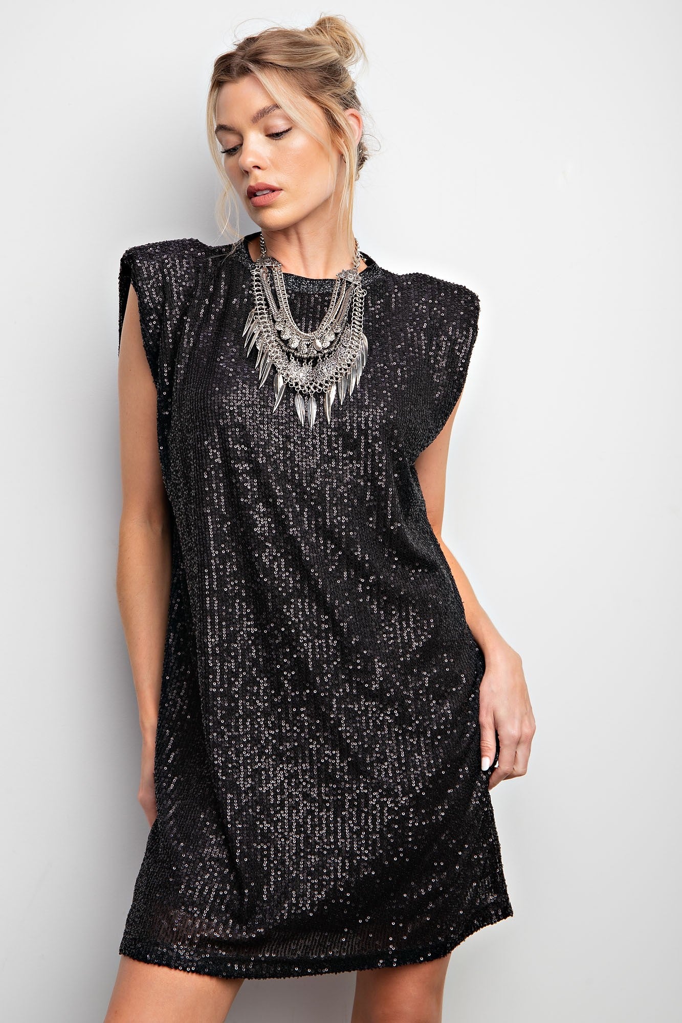 Janice Sleeveless Sequin Dress