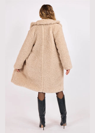 Rendezvous Wubby Fur Collar Coat