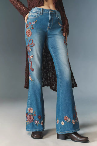 Driftwood-FARRAH X BOWS & ROSES