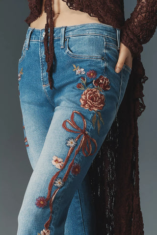 Driftwood-FARRAH X BOWS & ROSES