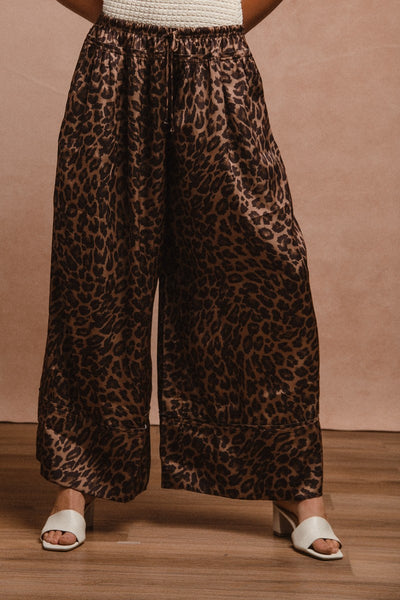 Anniston Leopard Wide leg Drawstring Pants