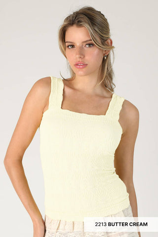 NIKIBIKI - Lace Textured Square Top