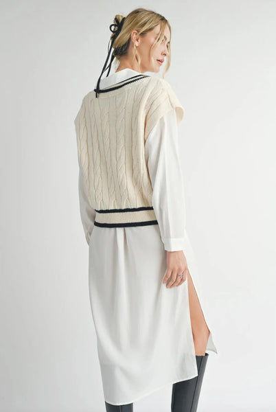 Sadie & Sage- Tara V-Neck Cable Sweater