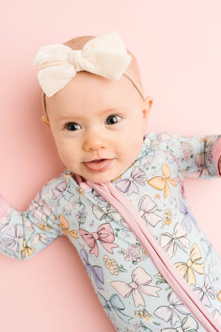 Li Spring Bows Bamboo Sleeper