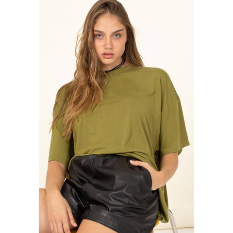 Olivia-OVERSIZED SHORT SLEEVE BASIC TOP