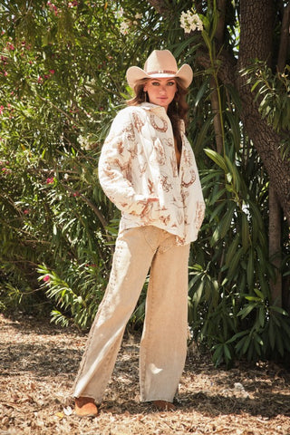 The Horseshoe Shacket