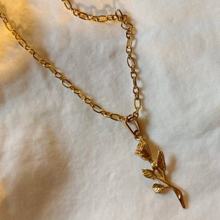 Romance Rose Necklace