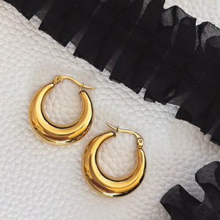 River Hoops