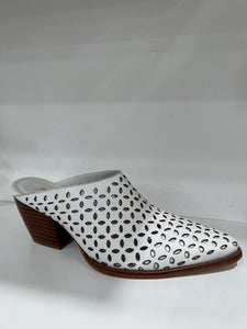 Matisse- Sammie Cutout Mule