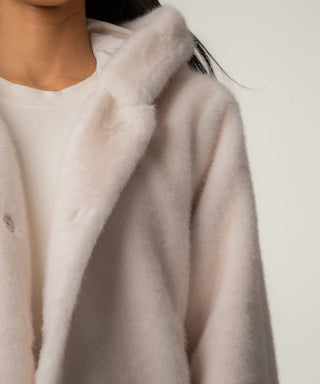 Saskia Faux Fur Jacket in Ivory / Kut From The Kloth