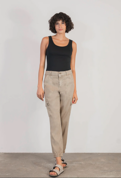 LEVEL 99 SADIE LINEN CARGO PANTS in Sandcastle