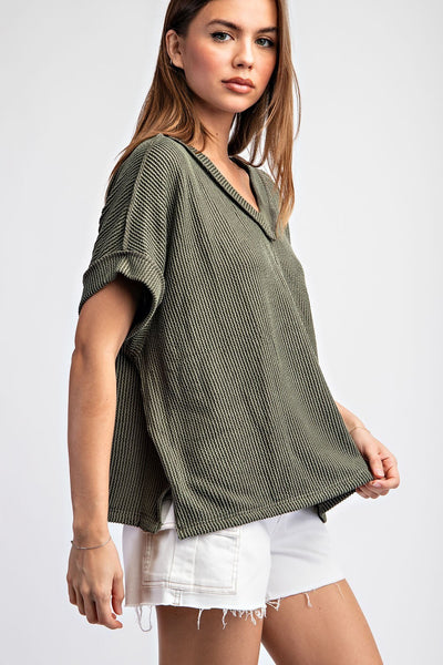 Vennie V-neck Textured Short Sleeve