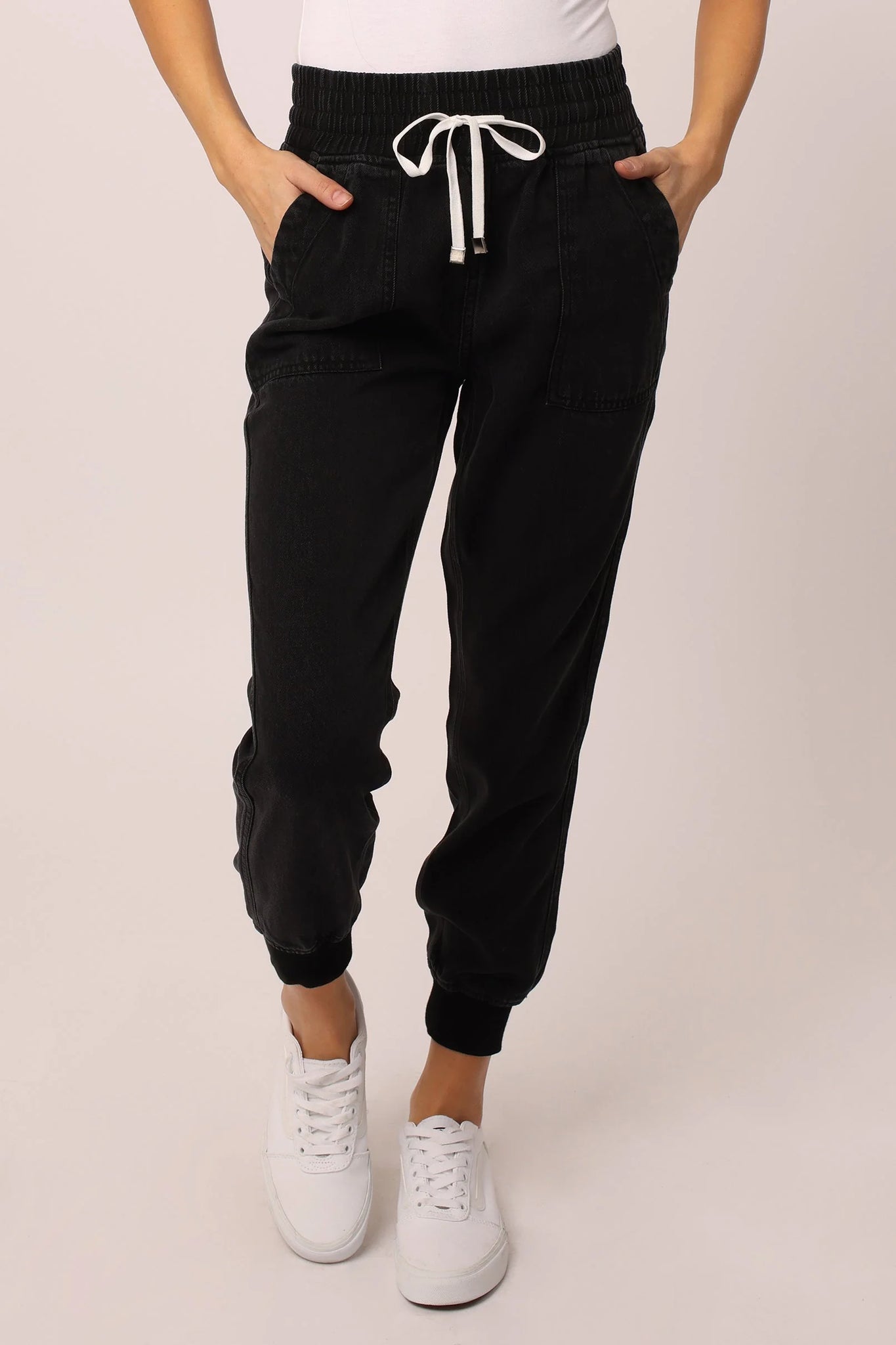 Dear John- Jacey Super High Rise Cropped Jogger- Black