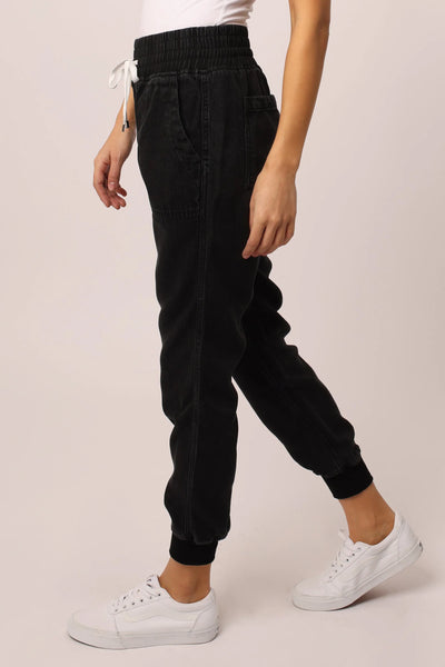 Dear John- Jacey Super High Rise Cropped Jogger- Black