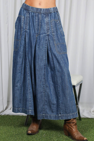 The Pin-Tuck Chambray