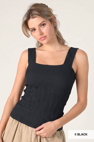 NIKIBIKI - Lace Textured Square Top