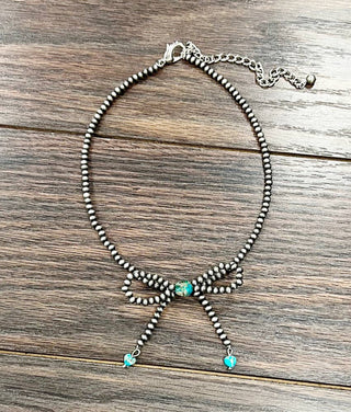 The Bow Necklace