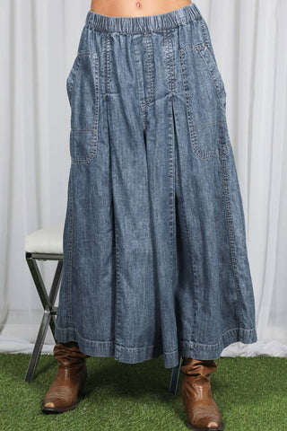 The Pin-Tuck Chambray