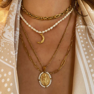 Linked Up Layering Chain