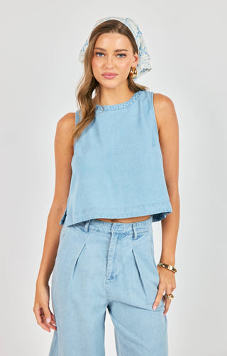 IT'S POURING SLEEVELESS TOP