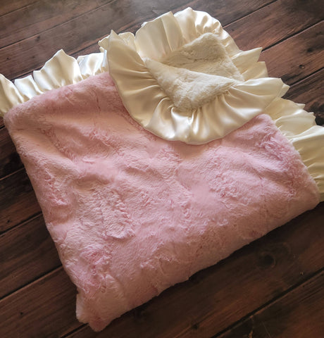 Cuddle Couture - Pink Cream Blanky